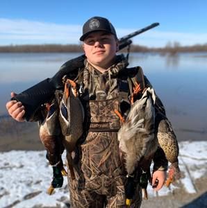 Meet your Posher, Cameron